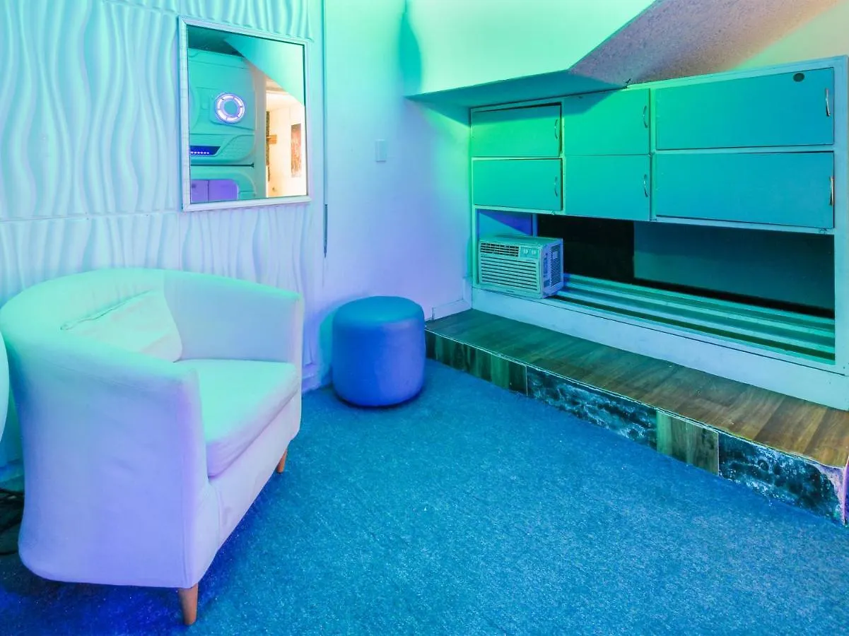 Oyo Hotel Will Capsule,Expo Guadalajara